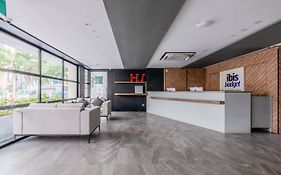 Ibis Budget Singapore Vanda